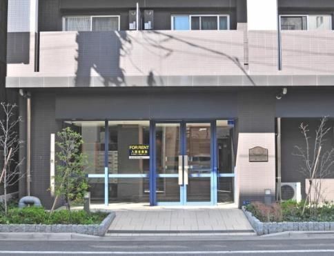 エントランス　☆共用設備もキレイ☆