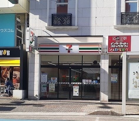 コンビニ　セブンイレブン 南浦和東口店（コンビニ）まで240m