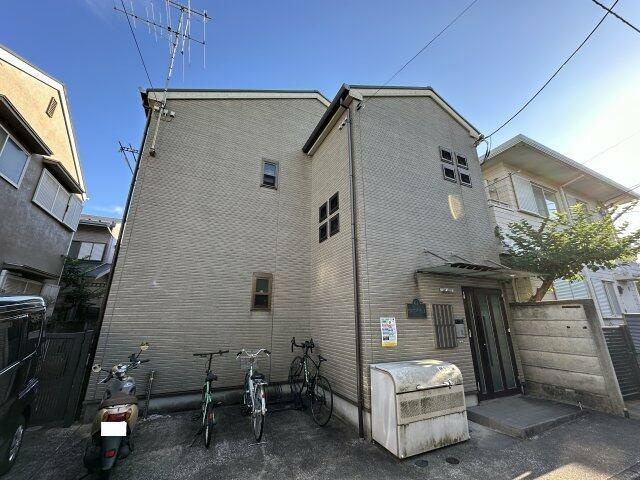 建物外観　間取りです