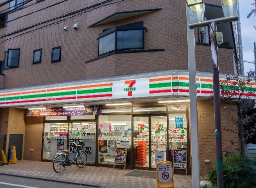 コンビニ　セブンイレブン 吉祥寺本町3丁目店（コンビニ）まで562m
