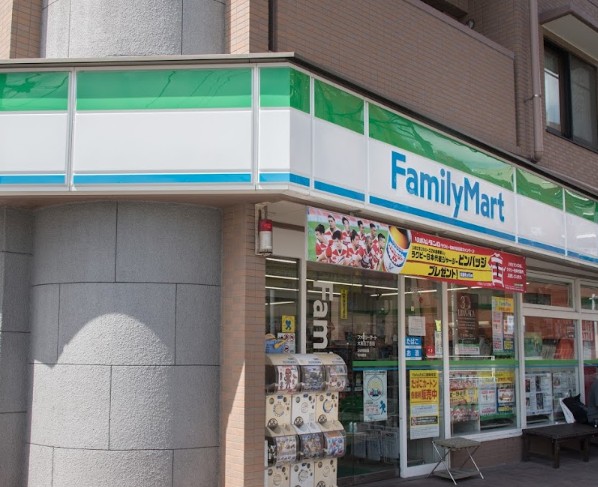 コンビニ　ファミリーマート大島五丁目店（コンビニ）まで223m