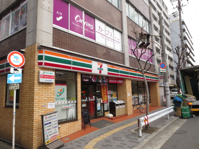 コンビニ　セブンイレブン（コンビニ）まで116m