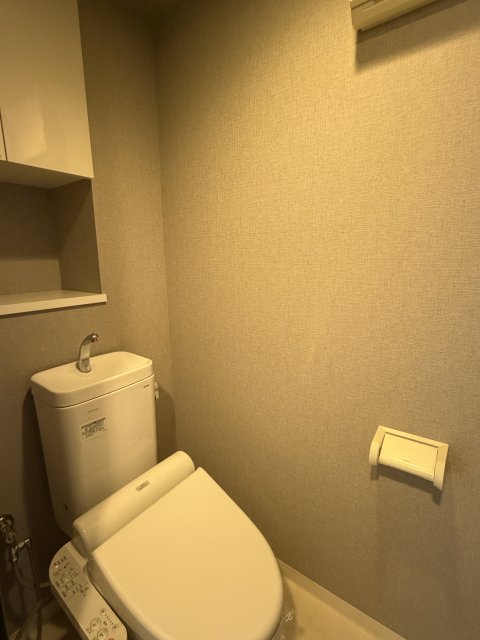ＪＲ東海道本線 大津駅 徒歩13分 15階建 築12年のトイレ写真