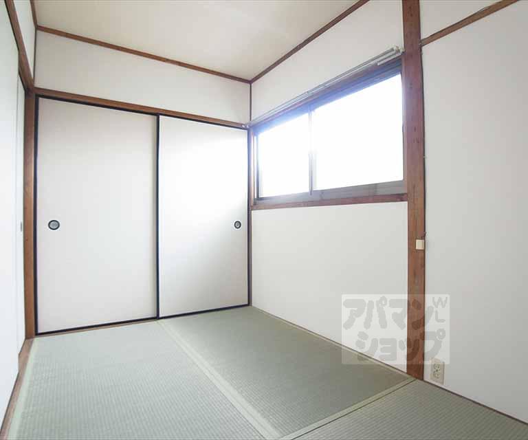 居室・リビング　２０２号室写真使用
