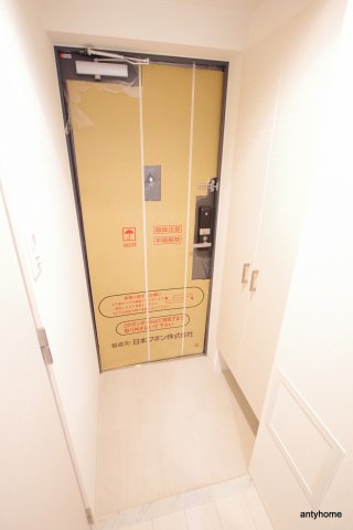 エスリード天王寺町北の玄関写真
