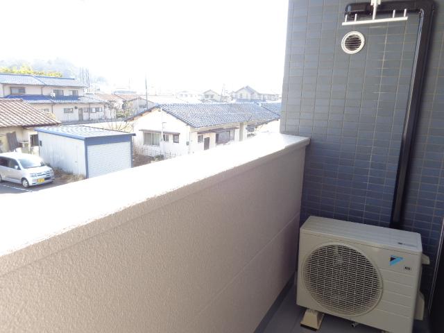 バルコニー　ベランダ