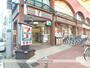 コンビニ　セブン－イレブン上尾駅西口店（コンビニ）まで245m