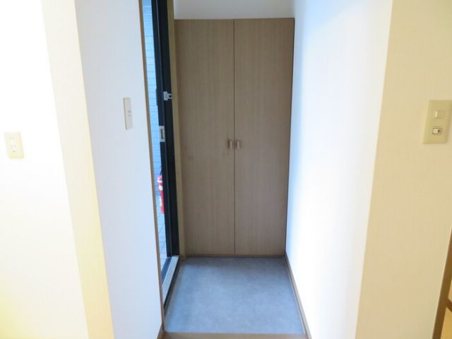 セジュール中村 B棟の玄関写真
