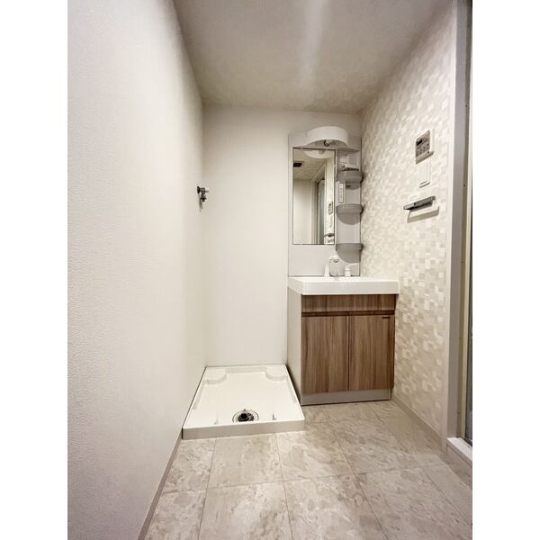 S-RESIDENCE名駅Westの玄関写真