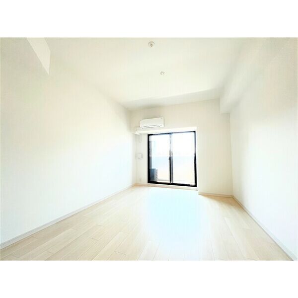 S-RESIDENCE名駅Westの居間写真