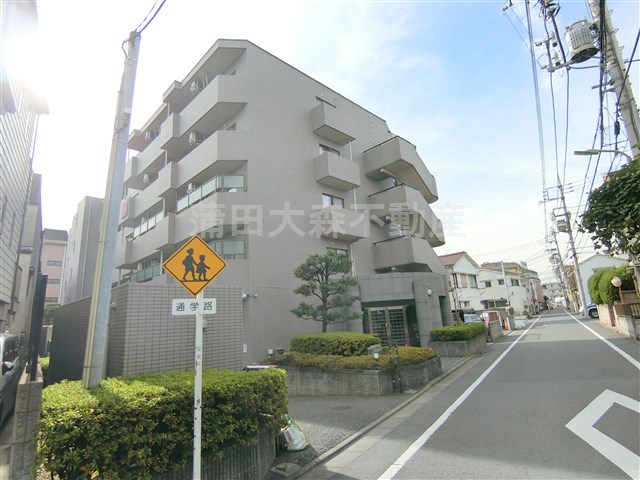 建物外観　1999年3月築　RC鉄筋コンクリート造地上5階建て総戸数3