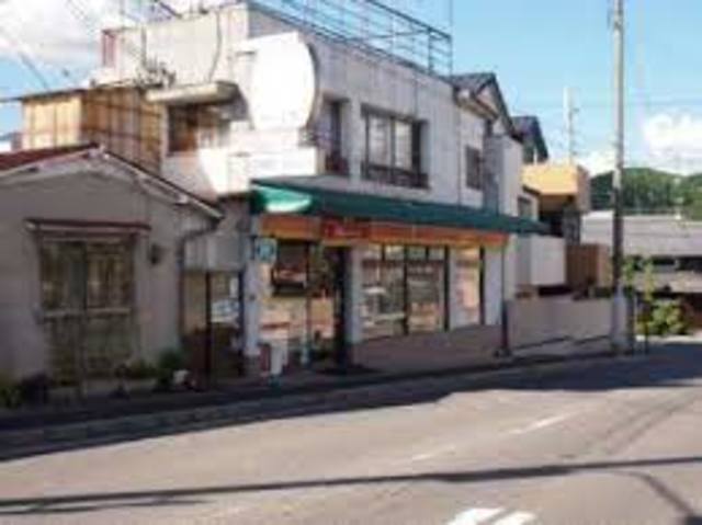コンビニ　ヤマザキYショップ上賀茂店（コンビニ）まで927m