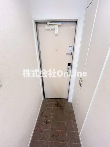 エムズコート吉田の玄関写真