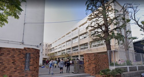 小学校　横浜市立駒岡小学校（小学校）まで960m