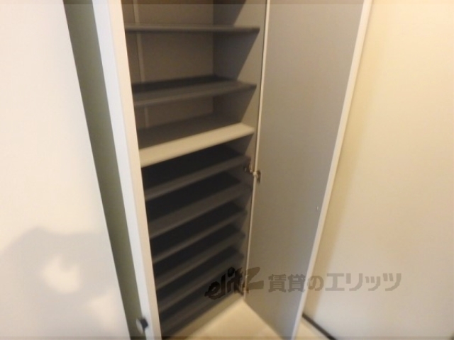 収納　下駄箱