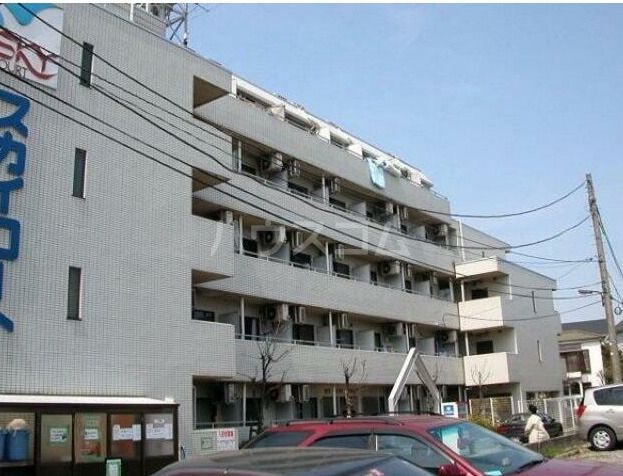 スカイコート草加の外観写真
