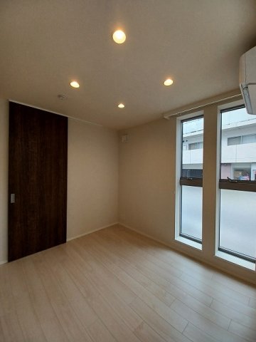 GRAND BLEUの居間写真