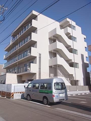 建物外観　★安心のオートロック付きRCマンション★