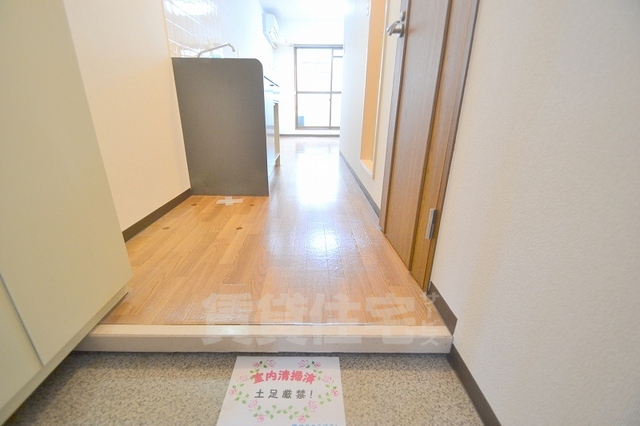 その他設備　玄関