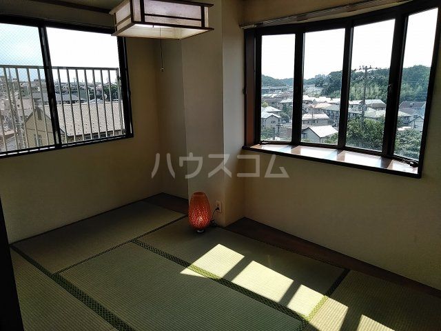 シーダーヒルズ都賀の内装写真