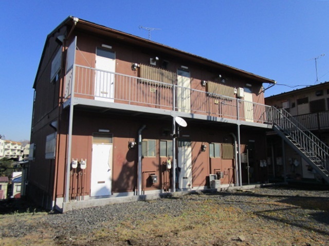 建物外観　閑静な住宅地にあるアパートです。