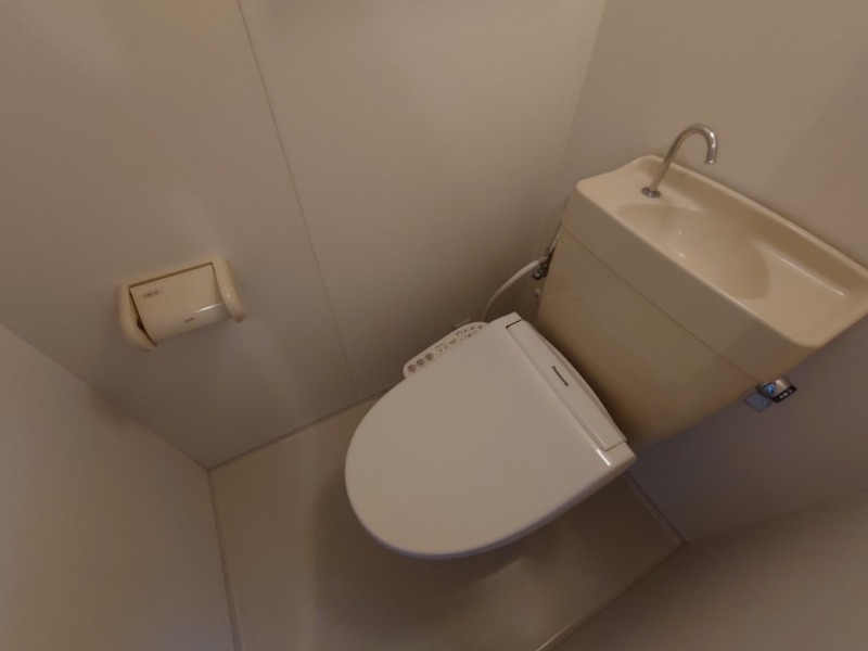 遠州鉄道 上島駅 徒歩46分 4階建 築27年のトイレ写真