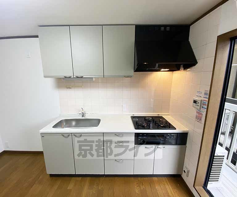 阪急京都線 大山崎駅 徒歩17分 3階建 築31年のキッチン写真