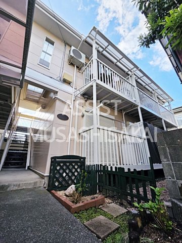 建物外観　お電話でお問合わせ頂けますと、よりスムーズにご対応出来ます♪