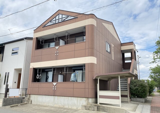建物外観　外観写真（昼）