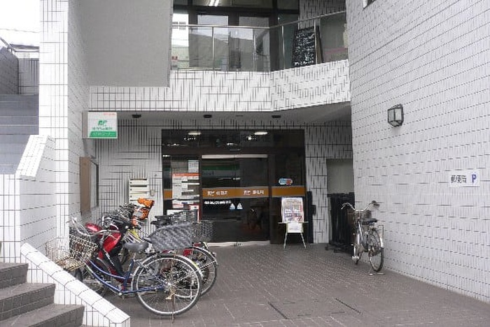 銀行　横浜金沢文庫郵便局（銀行）まで109m