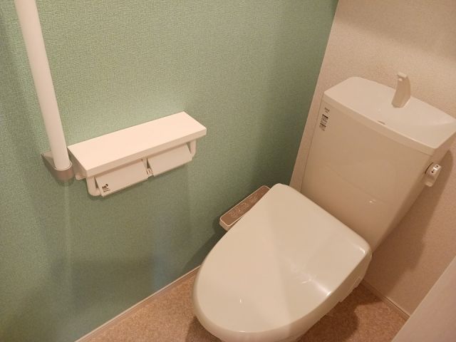 メゾン リアン Iのトイレ写真