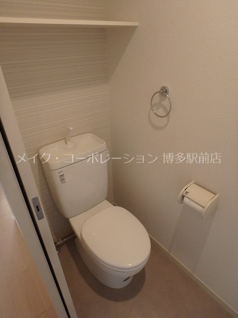 ＪＲ鹿児島本線 吉塚駅 徒歩5分 13階建 築16年のトイレ写真