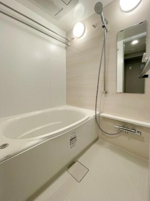 バス・シャワールーム　※写真は同タイプ住戸です。
