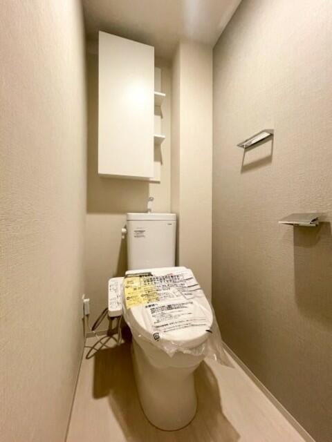 トイレ　※写真は同タイプ住戸です。