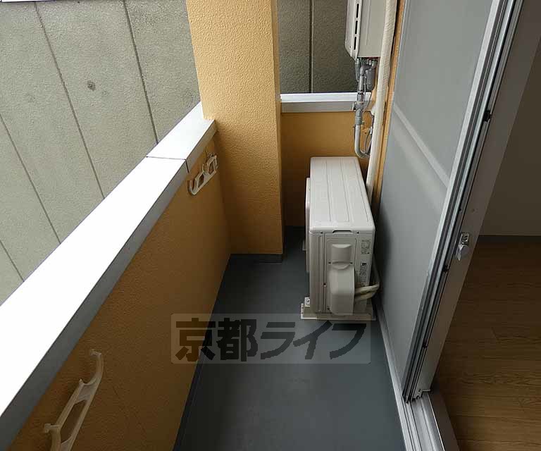バルコニー　バルコニです