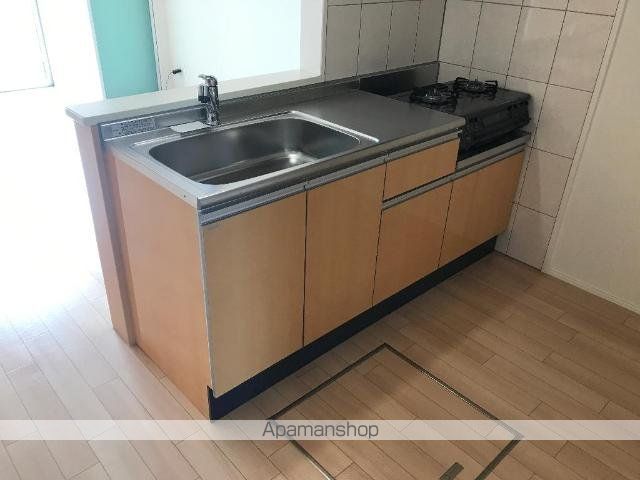 春江町針原アパートのキッチン写真