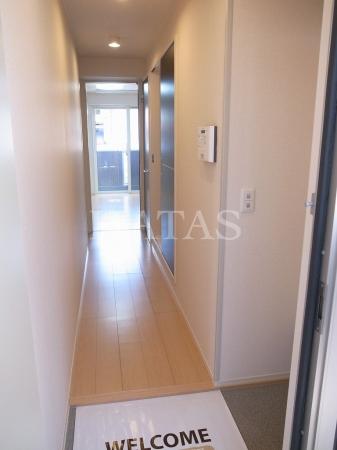 玄関　同物件別部屋のお写真です。※現況優先
