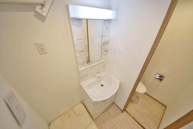 洗面設備　★お部屋探しは株式会社タウンハウジング東京まで★