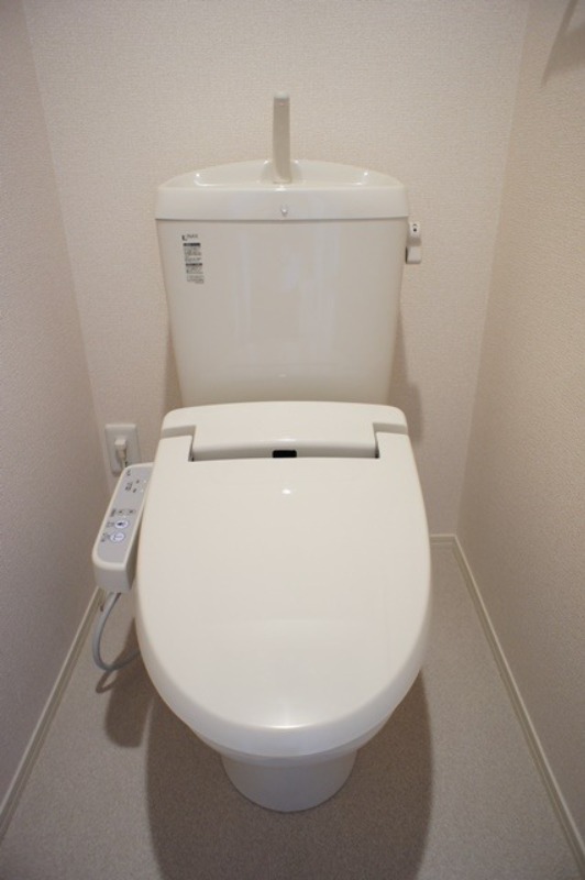 トイレ　図面と現状に相違がある場合には現状を優先