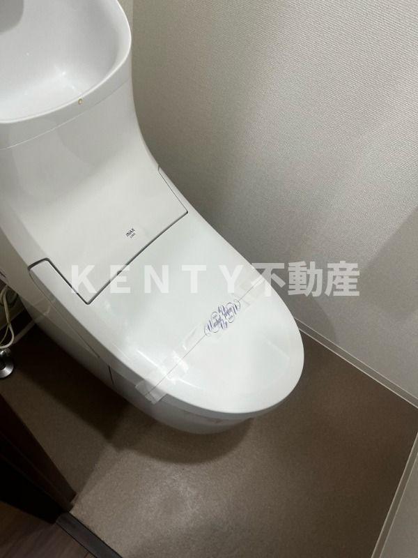 トイレ　清潔感のあるトイレです