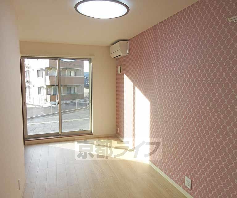 居室・リビング　かわいらしいお部屋・