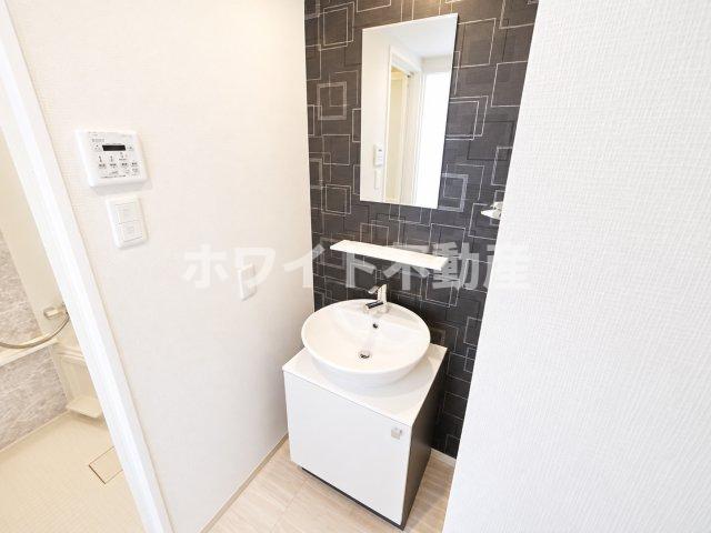 地下鉄谷町線 谷町六丁目駅 徒歩1分 10階建 築9年の内装写真