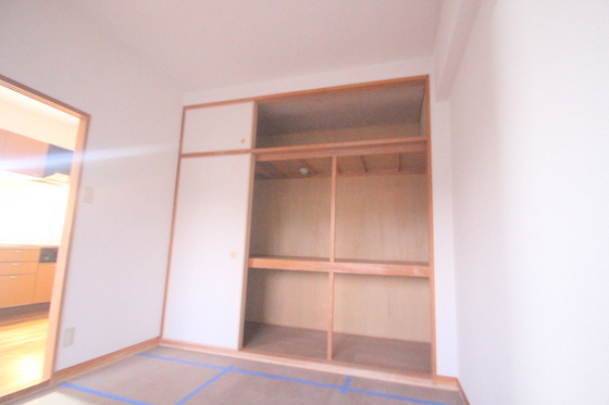 収納　※別部屋の写真です