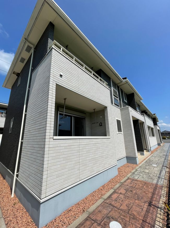 ＪＲ山陽本線 東尾道駅 徒歩14分 築11年