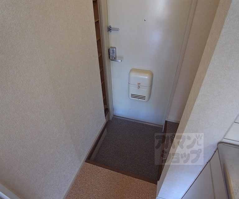 メゾン常盤野の玄関写真