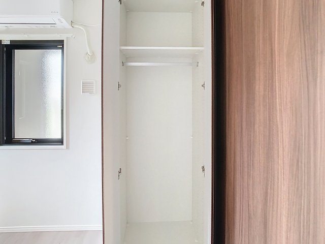 収納　掲載写真は空室の別部屋を掲載しております。実際のお部屋と仕様