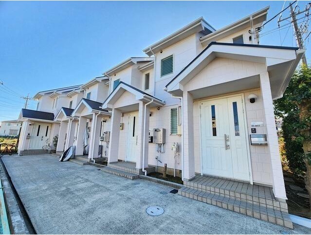 建物外観　来店不要で契約まで完結♪カード決済・LINE対応！