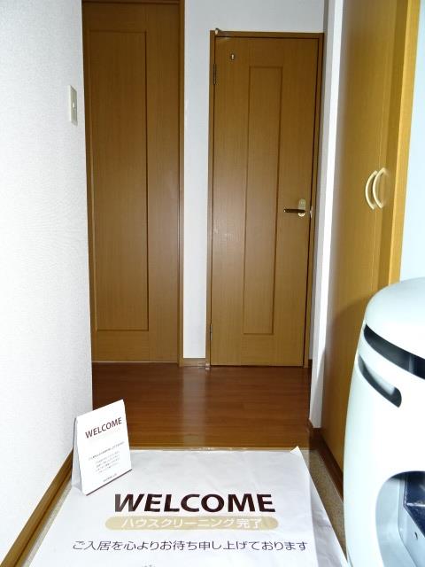 玄関　他の部屋です