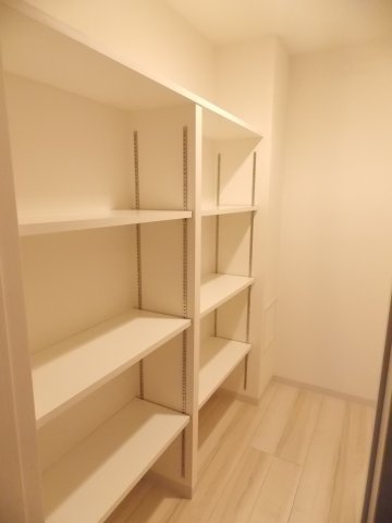 収納　ウォークインＣＬ