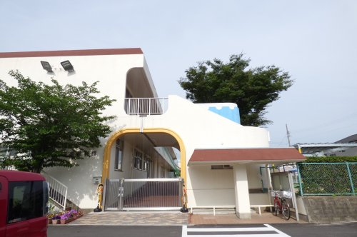 幼稚園・保育園　日高保育園（幼稚園・保育園）まで981m